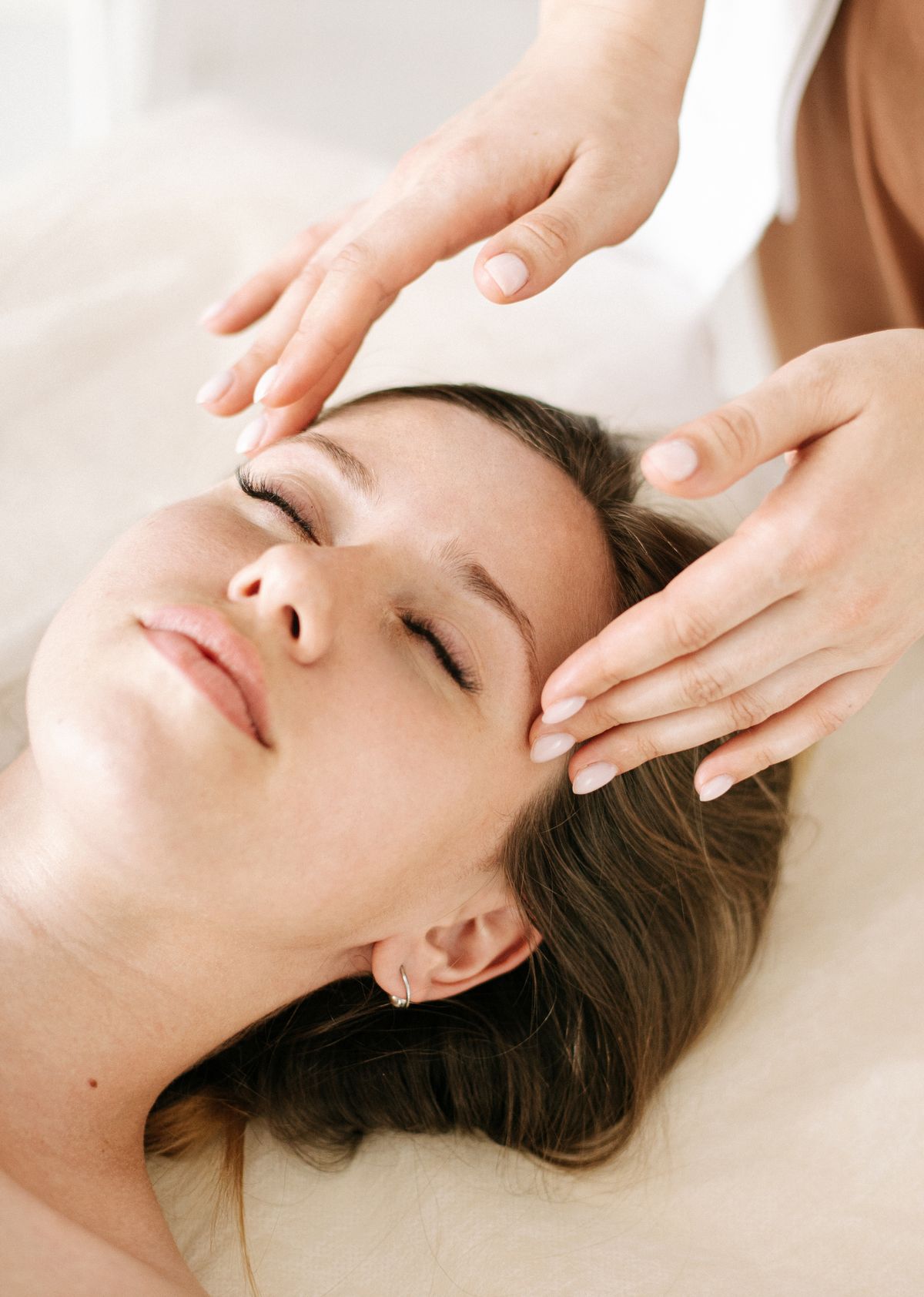 Back, Neck, Shoulders & Scalp Massage